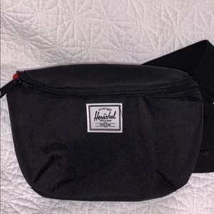 Herschel fanny pack